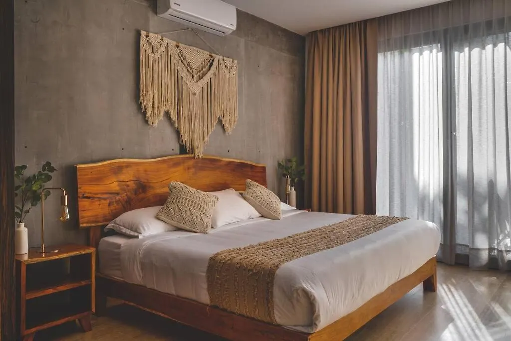 펜션 La Bohme Ultra-Luxe Condo 툴룸 멕시코