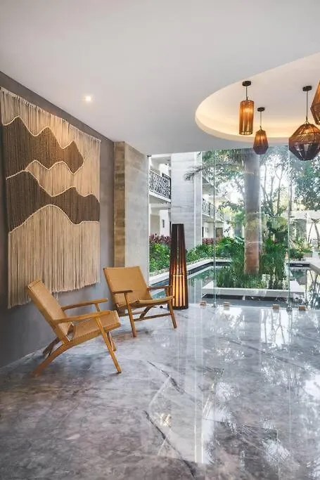 La Bohme Ultra-Luxe Condo 툴룸 펜션