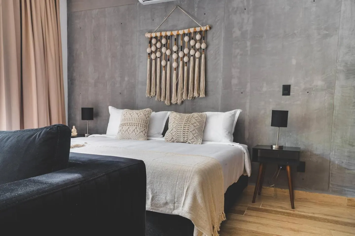 La Bohme Ultra-Luxe Condo 툴룸 펜션