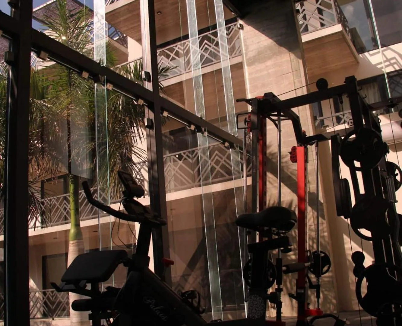 La Bohme Ultra-Luxe Condo 툴룸